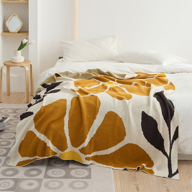 Pastoral floral leaves cotton throw blanket, view 3 - MRSLM