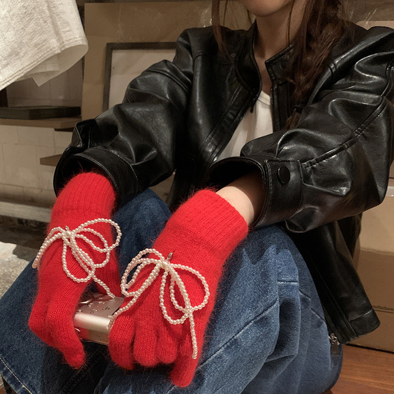 Rabbit fur pearl bow gloves, view 4 - MRSLM