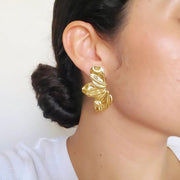 18k gold plated three petal stud earrings - MRSLM