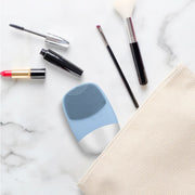 facial cleansing brush, view 7 - MRSLM
