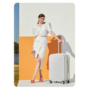 Hard shell spinner suitcase, view 6 - MRSLM
