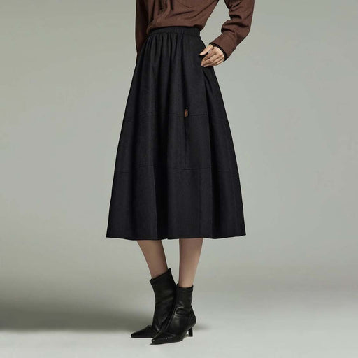 Mid-length pleated A-line skirt, view 2 - MRSLM