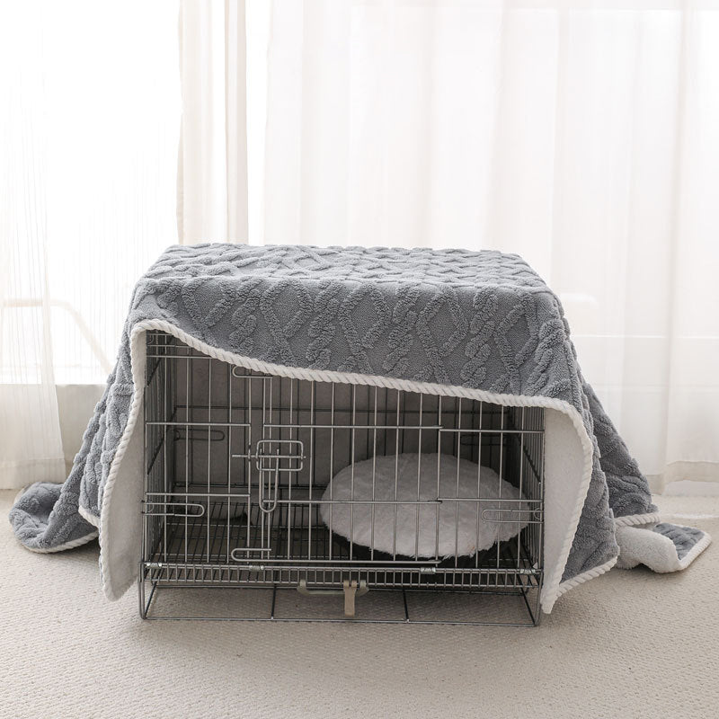 Waterproof plush pet blanket, view 3 - MRSLM