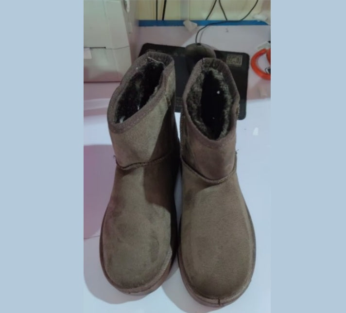 Women's faux fur lined suede snow boots, view 12 - MRSLM