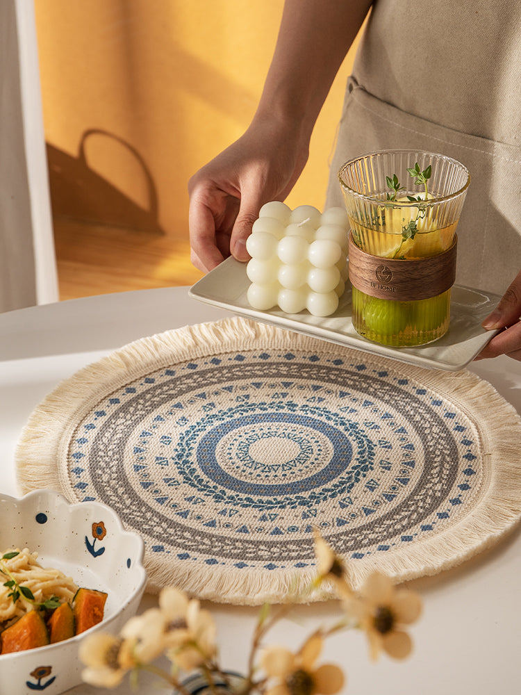 Nordic pattern placemat, view 7 - MRSLM