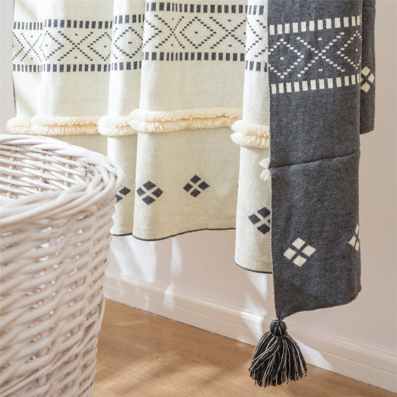 cotton tufted throw blanket, view 8 - MRSLM