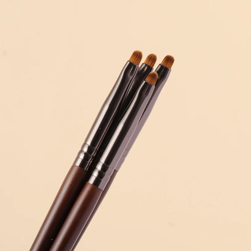 precision eyeliner brush - MRSLM