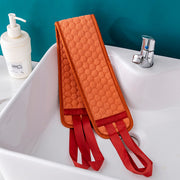 exfoliating bath towel, view 6 - MRSLM