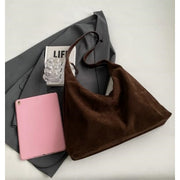 Women's suede crescent shoulder bag, view 6 - MRSLM