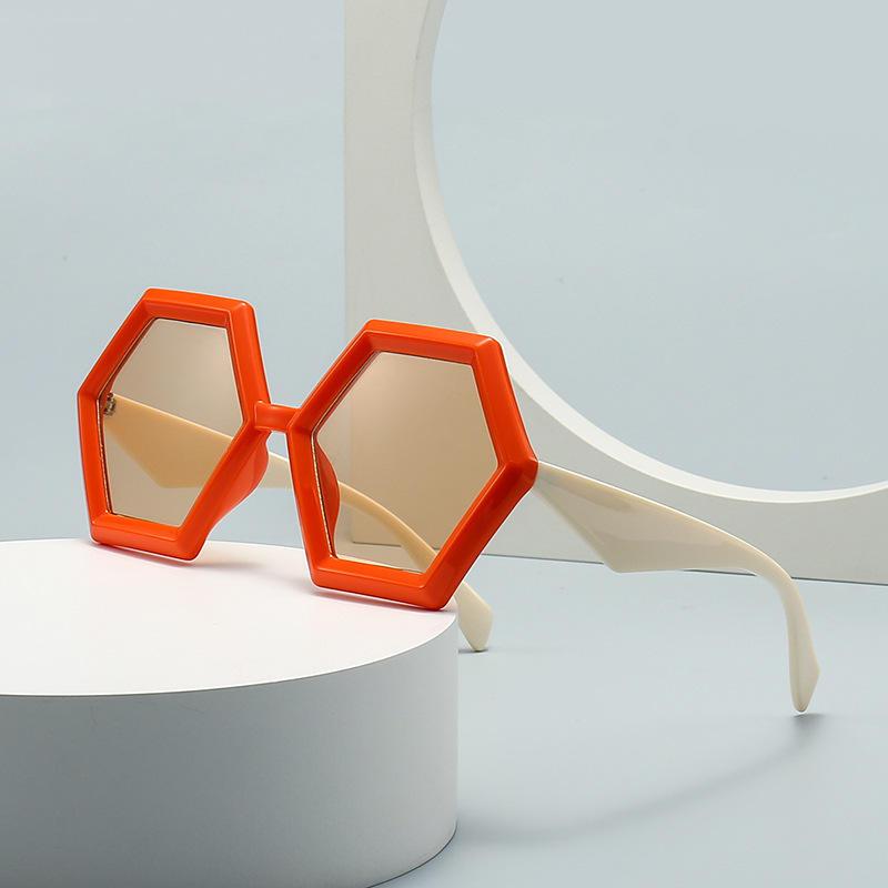 retro square sunglasses, view 9 - MRSLM
