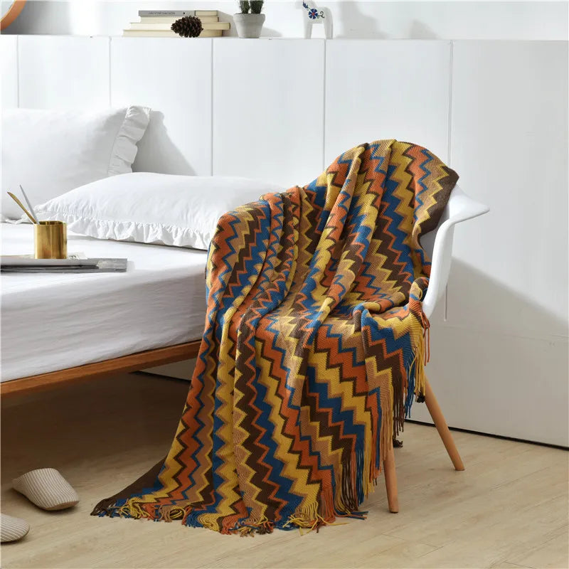 Colorful Zigzag Knit Throw Blanket with Tassel Fringe – Soft &amp; Lightweight for Couch, Bed, or Travel