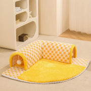 tunnel cat nest, view 2 - MRSLM