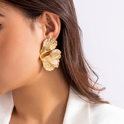 geometric petal flower stud earrings, view 4 - MRSLM