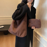 Women's suede-look slouchy shoulder bag, view 3 - MRSLM