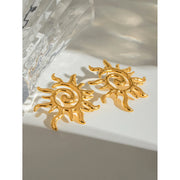 sun-shaped stud earrings, view 6 - MRSLM
