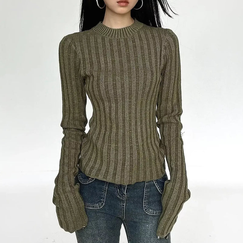 Round neck slim fit knitted pullover, view 3 - MRSLM