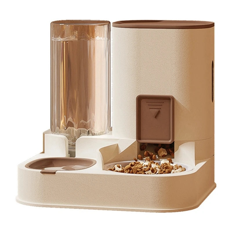automatic cat feeder, view 2 - MRSLM