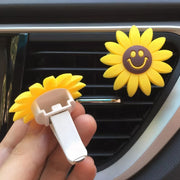 Clip-on sunflower air freshener, view 4 - MRSLM
