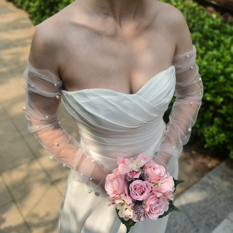 Bridal pearl fingerless gloves, view 2 - MRSLM