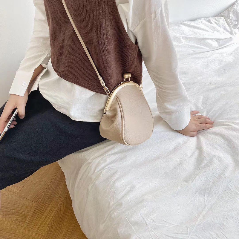 small round women's messenger bag, view 6 - MRSLM