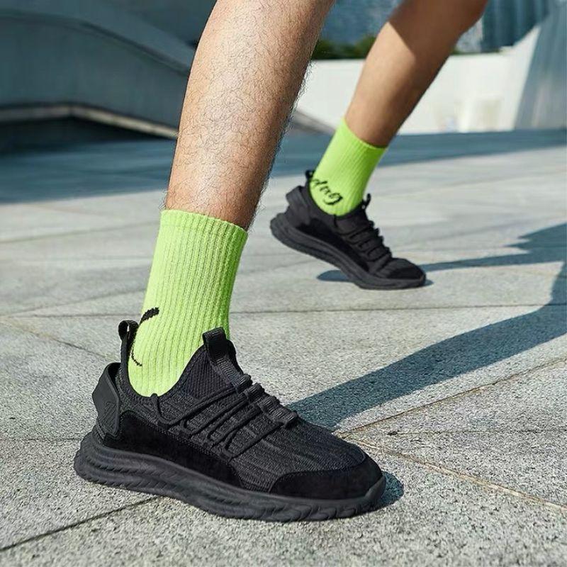 knit men's sports shoes, view 6 - MRSLM