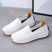 Women's large size platform slip-on shoes, view 4 - MRSLM