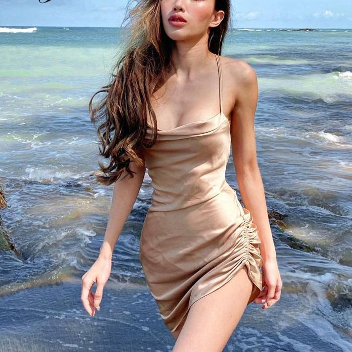 Women's Sleeveless Satin Dress