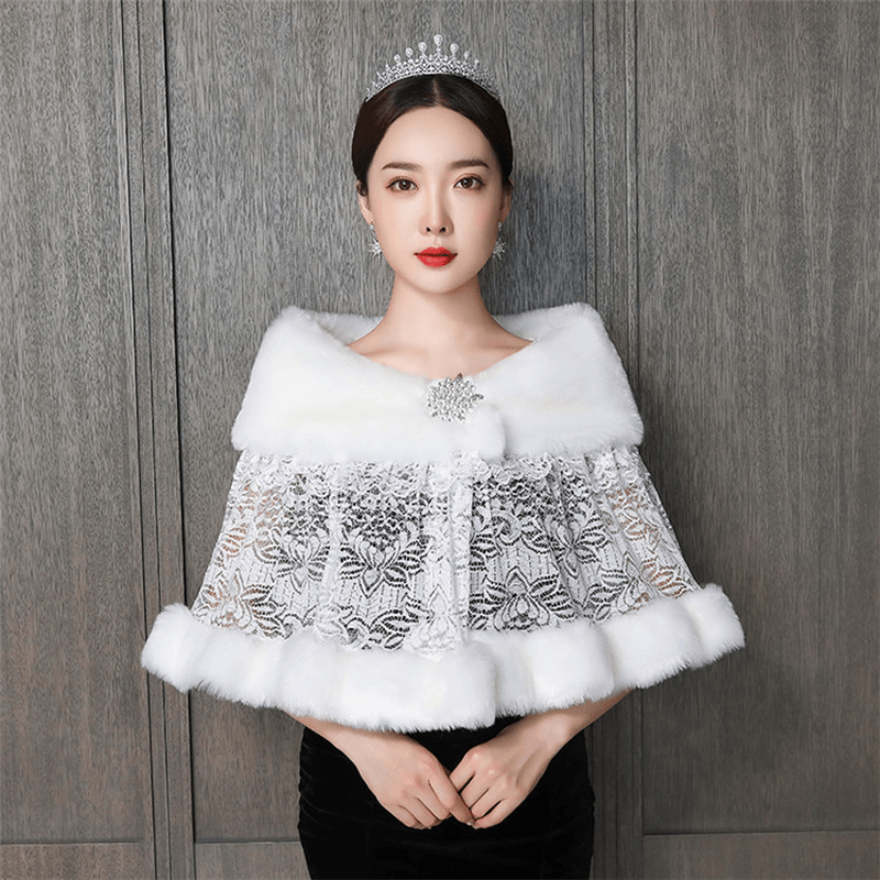 White lace bridal shawl, view 3 - MRSLM