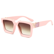 women's square frame sunglasses, view 4 - MRSLM
