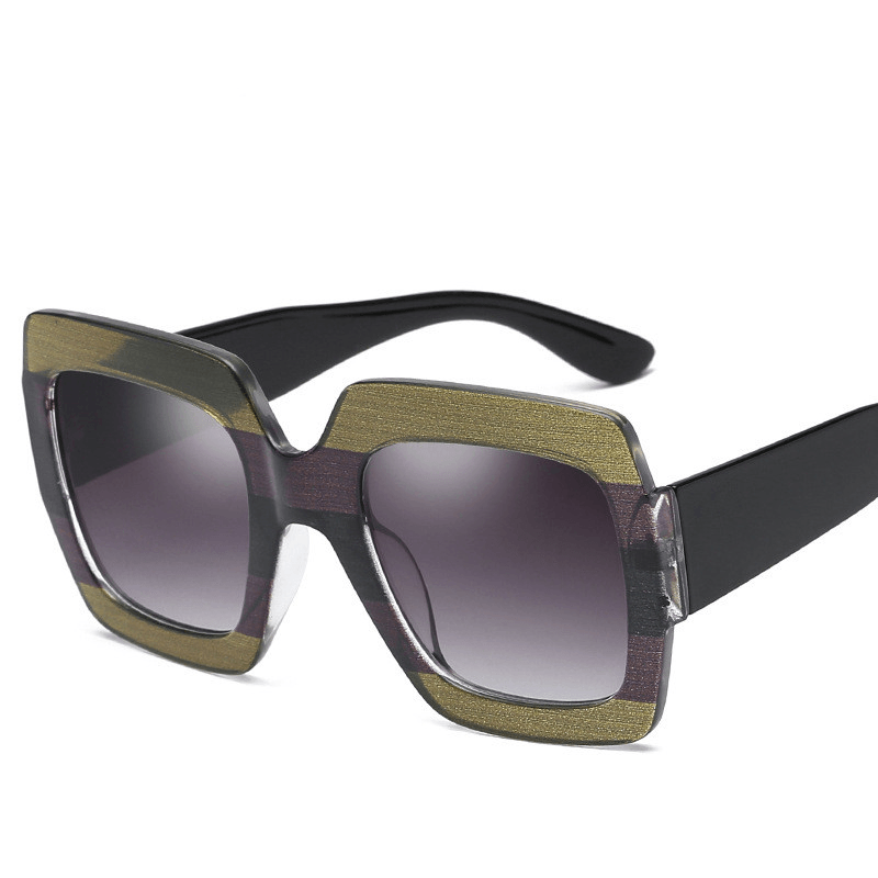 women's big frame box print sunglasses, view 3 - MRSLM