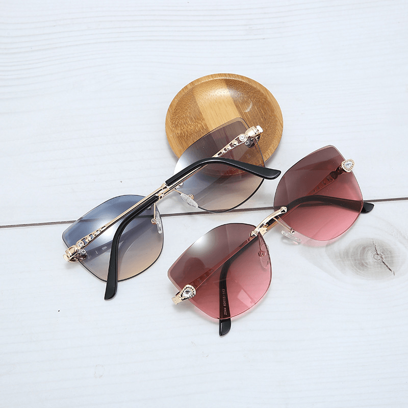 Women's frameless big frame sunglasses - MRSLM