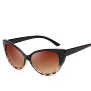 retro cat eye sunglasses, view 2 - MRSLM