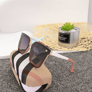 Women's vintage polarized sunglasses - MRSLM