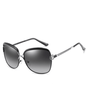 ladies classic big frame sunglasses, view 2 - MRSLM