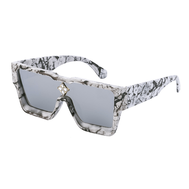 women's oversized square sunglasses, view 8 - MRSLM