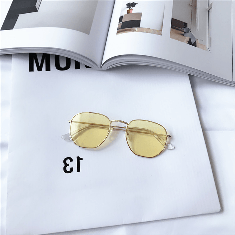 small square vintage sunglasses, view 7 - MRSLM