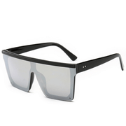 oversize round polarized sunglasses, view 7 - MRSLM