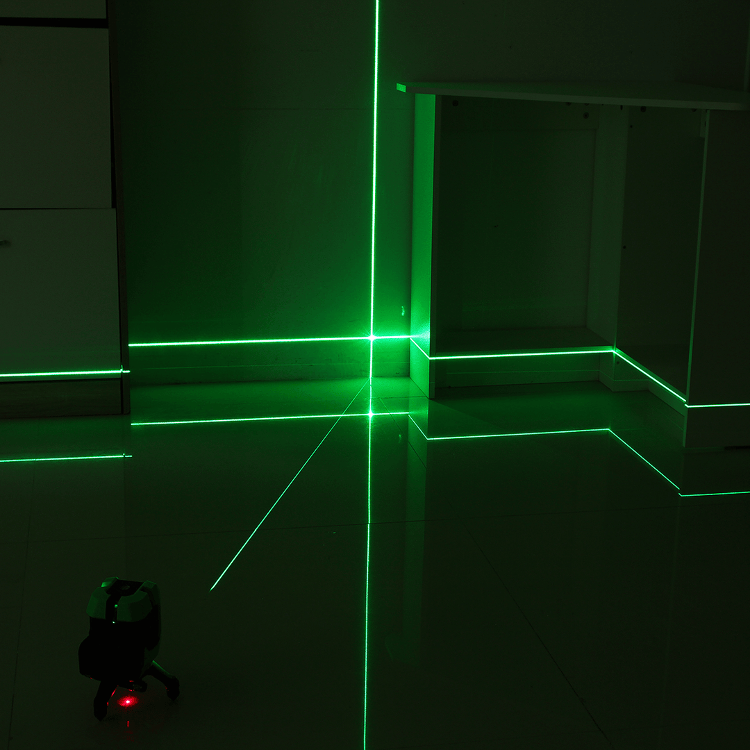 5 Lines USB Laser Level 360° Rotatable Self-Leveling Indoor Outdoor Green Light Horizontal Vertical Measuring Instruments - MRSLM