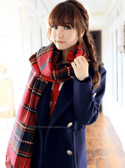 Warm plaid tassel shawl, view 3 - MRSLM