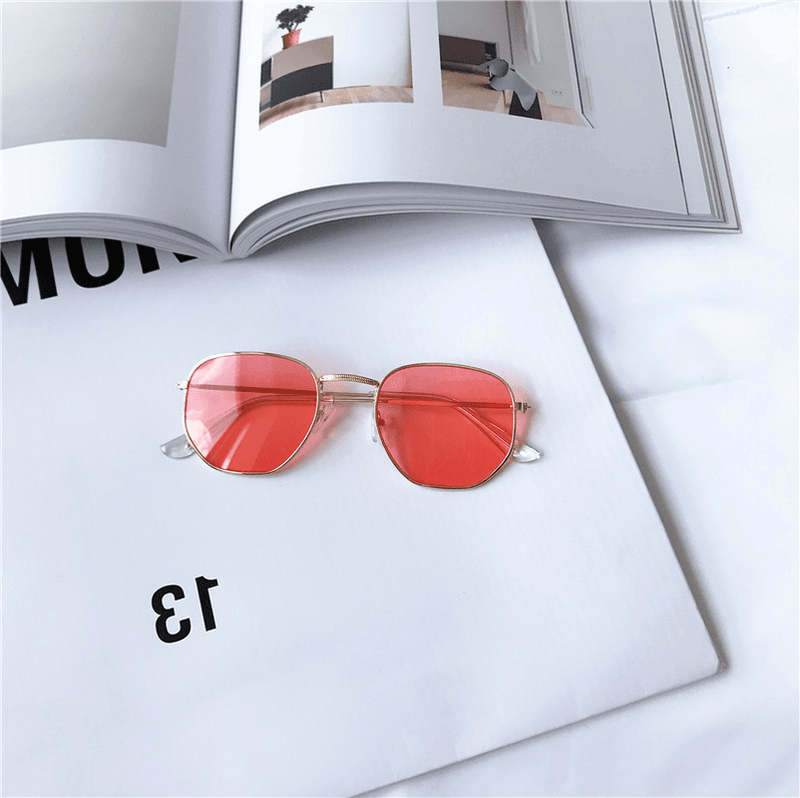 small square vintage sunglasses, view 4 - MRSLM