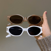 Retro small frame butterfly sunglasses, view 6 - MRSLM