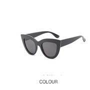 Retro cat eye sunglasses, view 4 - MRSLM