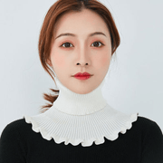 women's wool knit triangle bib neck warmer, view 7 - MRSLM