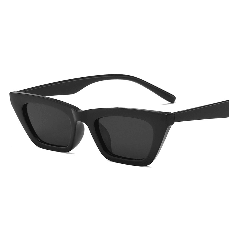 women's retro cat eye sunglasses, view 8 - MRSLM