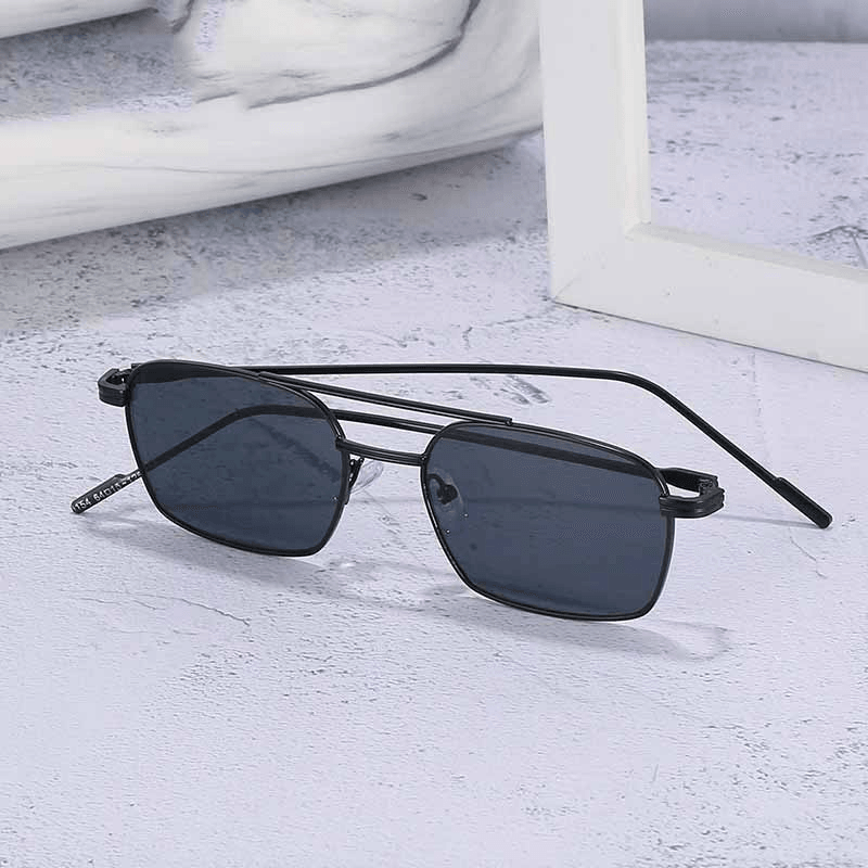 women's simple square sunglasses, view 5 - MRSLM
