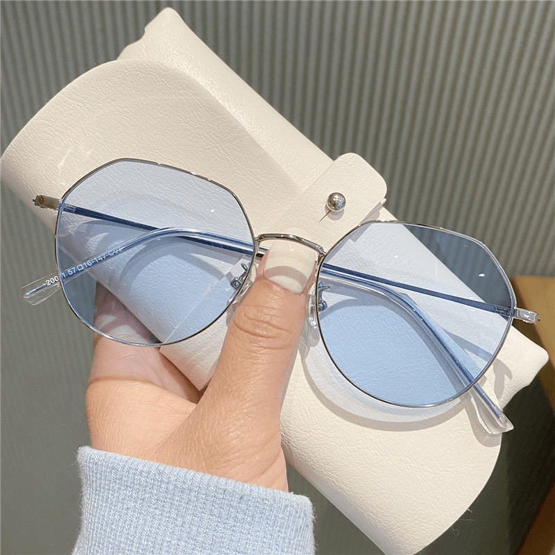 women's polygon gradient sunglasses, view 7 - MRSLM