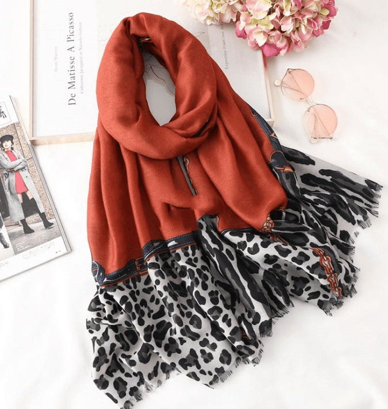 Cotton leopard print long scarf, view 5 - MRSLM