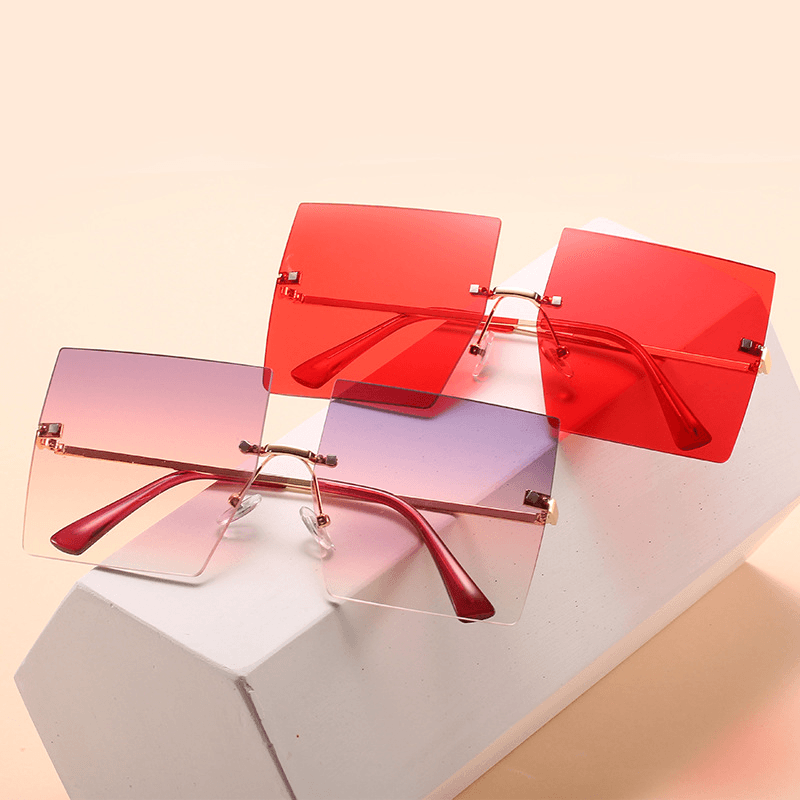 women's vintage square sunglasses - MRSLM
