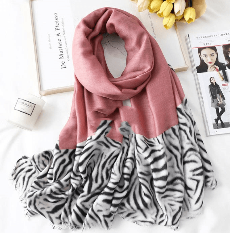 Cotton leopard print long scarf, view 11 - MRSLM