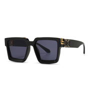 Women's retro cloud print sunglasses - MRSLM